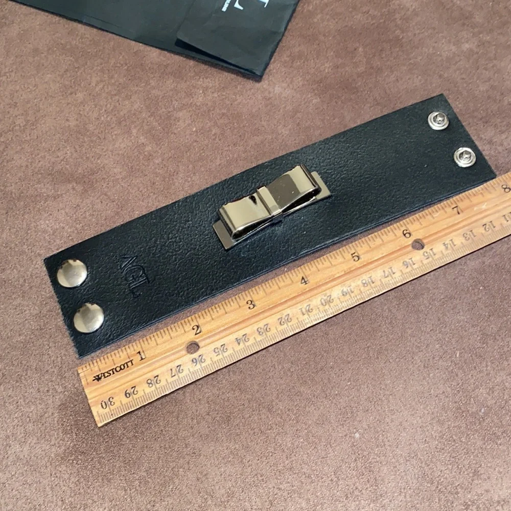 AGL Leather Bracelet with metal bow - Picture 6 of 17